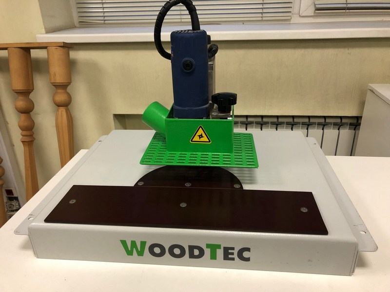 Фрезерный станок для снятия свесов кромочных материалов по пласти WoodTec D2 — фото 2
