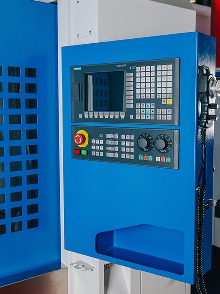 Вертикальный обрабатывающий центр с ЧПУ MetalTec TOPMILL 850S — фото 4