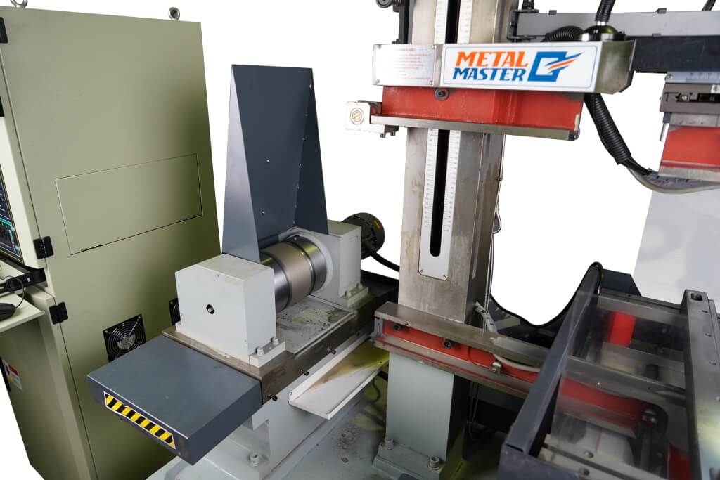 Электроэрозионный проволочно-вырезной станок с ЧПУ струйного типа Metal Master DK7725 DRO (Однопроходный) — фото 9