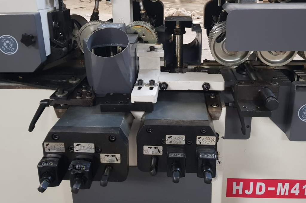 Четырехсторонний деревообрабатывающий станок LTT HJD-M413Е — фото 5