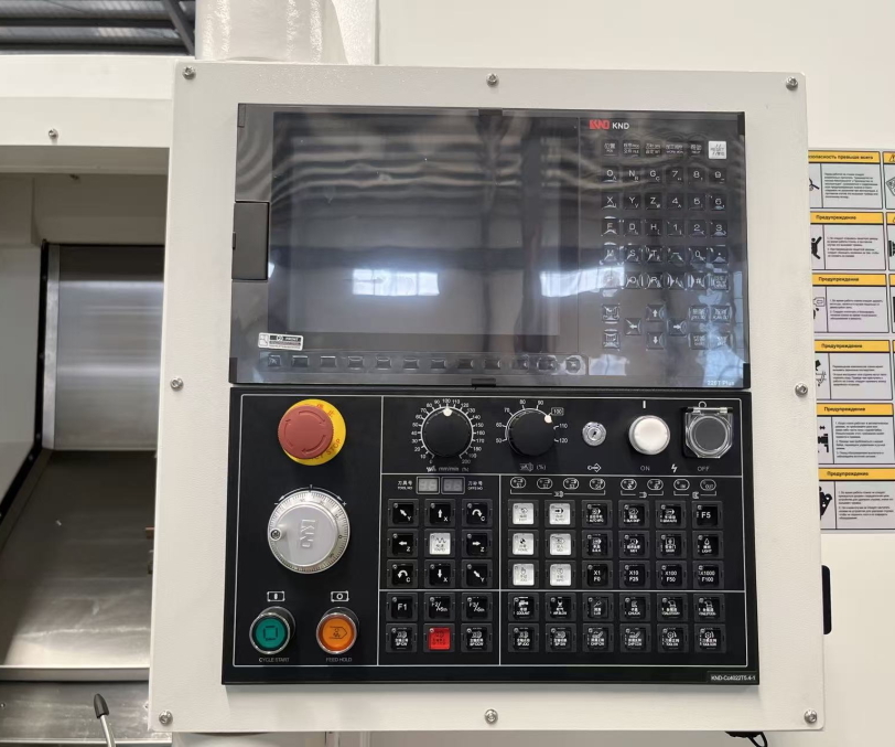 Горизонтальные токарные станки MetalCraft TCK56-1000 c ЧПУ KND (TCK56-1000.K11/15.A2-6.12K.254T) — фото 6