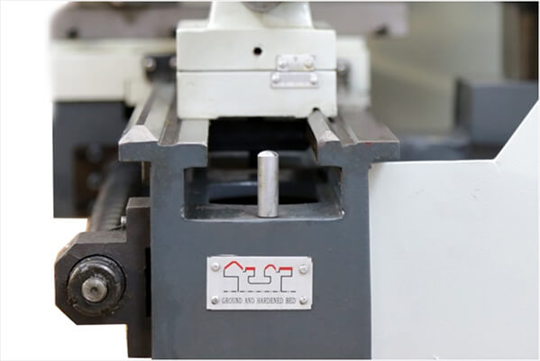 Токарно-винторезный станок Metal Master MML 2870